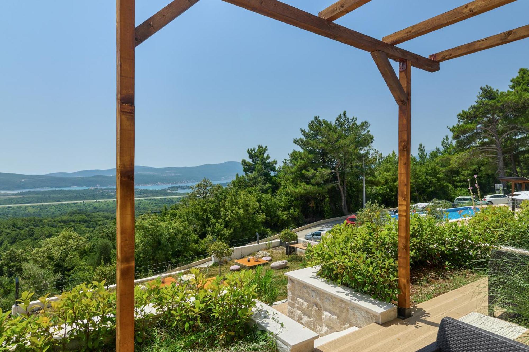 KavačAdriatic Heights公寓式酒店 外观 照片