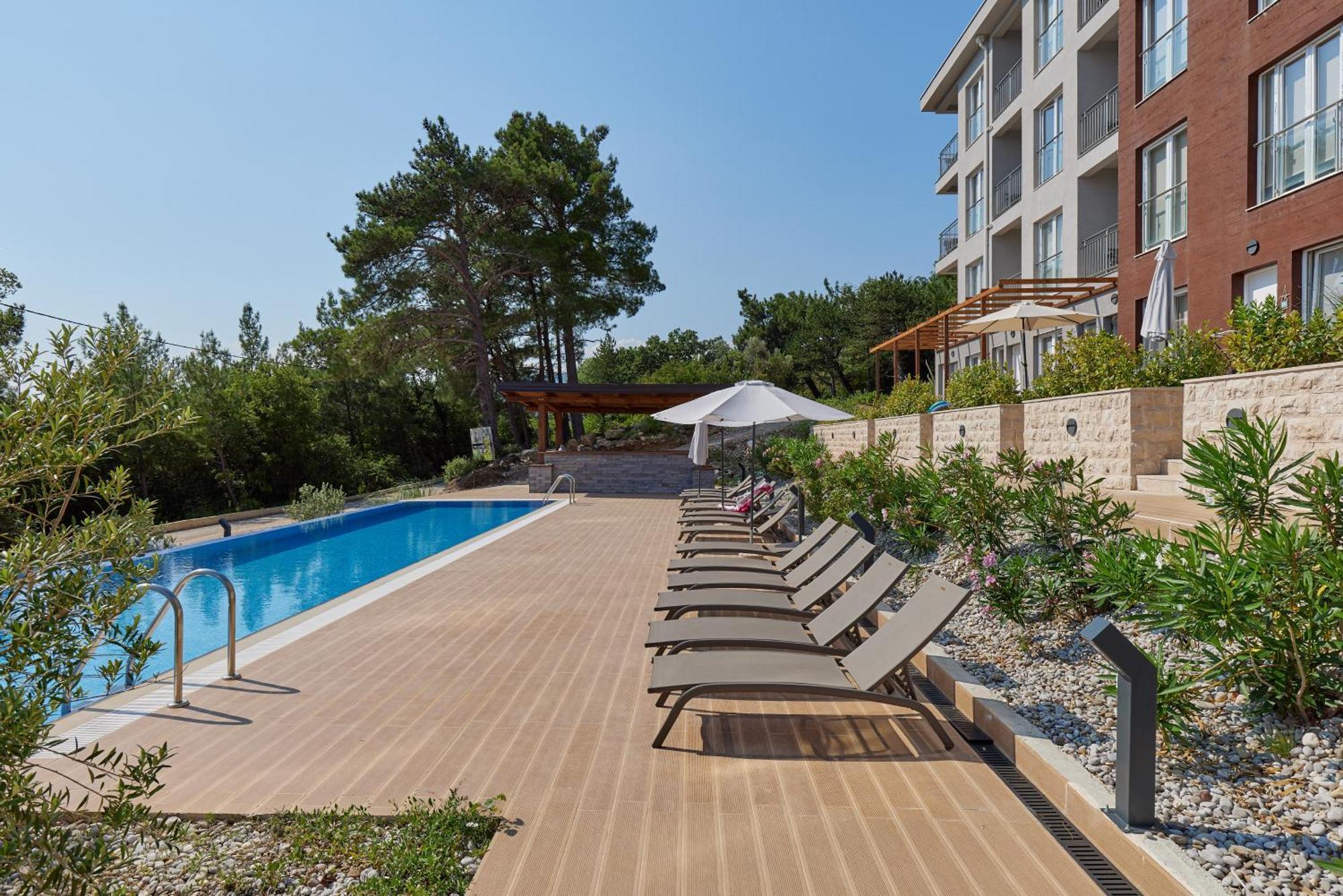 KavačAdriatic Heights公寓式酒店 外观 照片